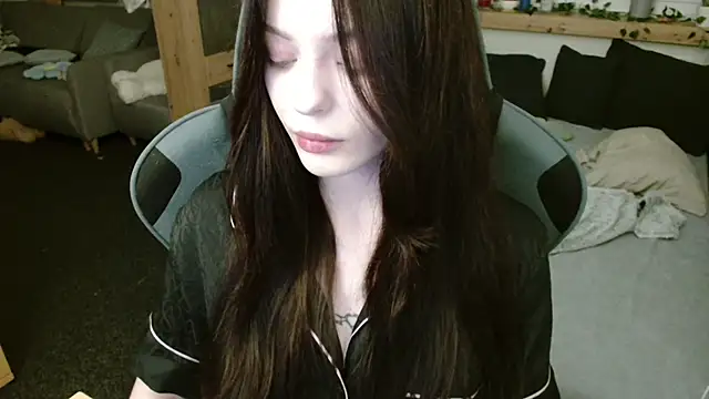 juice-peach online show from 12-19-24, 09:17