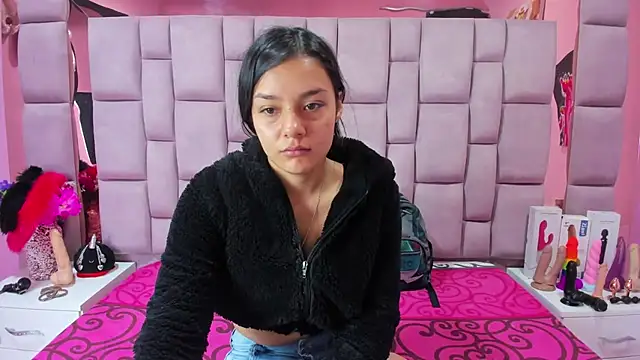 Snapshot of Bich_Anal_ chatting on 02-25-25, 01:50 Bich Anal online show from 02-25-25, 01:50
