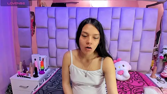 Snapshot of Bich_Anal_ chatting on 09-10-25, 01:44 Bich Anal online show from 09-10-25, 01:44