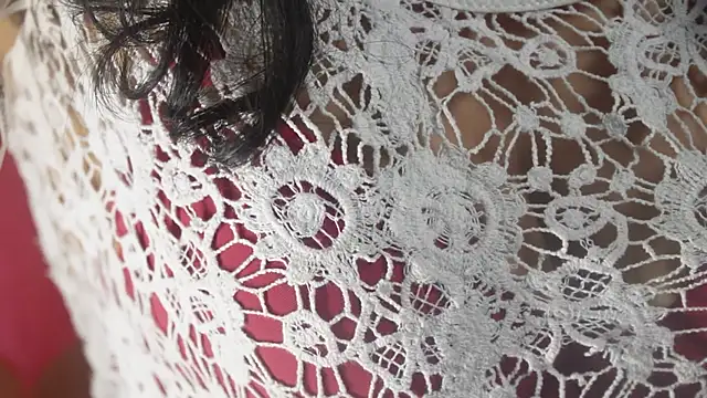 -AyeshaSinghania- online show from 10-18-25, 08:59