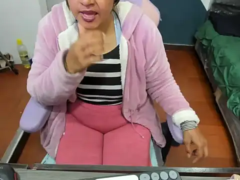 daleska ayala 1 online show from 09-24-25, 08:45