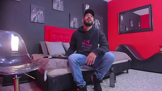 Thiagogomez online show from 11-24-25, 12:38