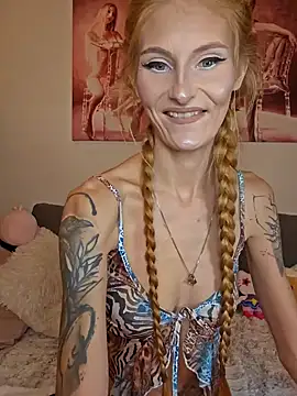 LessiaMia online show from 01-02-25, 03:29