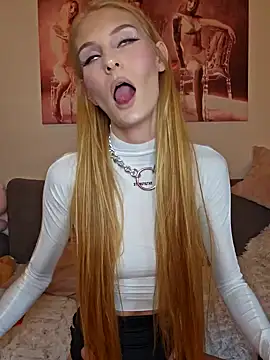 LessiaMia online show from 01-29-25, 11:25