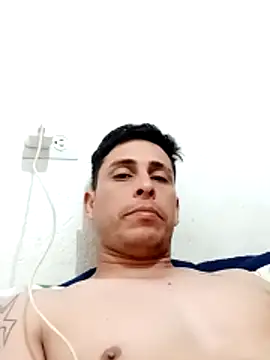 Snapshot of andresardila chatting on 12-18-25, 12:49 andresardila online show from 12-18-25, 12:49