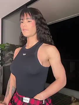 Helenbronwx online show from 01-04-25, 12:16