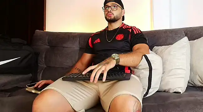 Andrew Brown online show from 03-21-25, 02:29