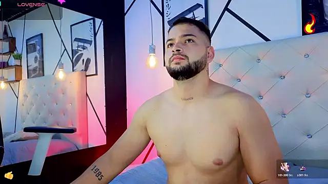 Snapshot of Andrew_Brown chatting on 03-09-26, 11:25 Andrew Brown online show from 03-09-26, 11:25