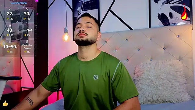 Snapshot of Andrew_Brown chatting on 03-24-26, 12:32 Andrew Brown online show from 03-24-26, 12:32