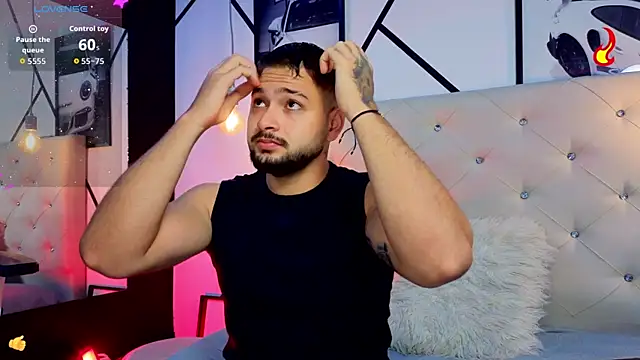 Snapshot of Andrew_Brown chatting on 03-25-26, 12:33 Andrew Brown online show from 03-25-26, 12:33