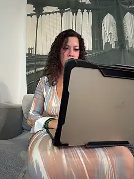 Bigbuttbrooklynn online show from 05-16-26, 02:30