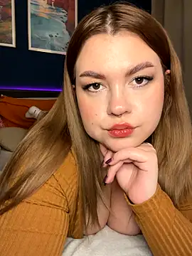 Snapshot of VictoriaLaFleur chatting on 10-13-25, 03:01 VictoriaLaFleur online show from 10-13-25, 03:01