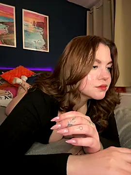 Snapshot of VictoriaLaFleur chatting on 11-12-25, 09:25 VictoriaLaFleur online show from 11-12-25, 09:25