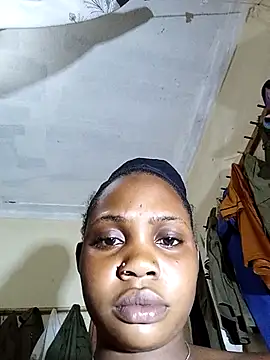 Snapshot of booty_big chatting on 02-14-26, 08:00 booty big online show from 02-14-26, 08:00