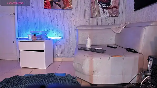 JUANDIAMONDS98 online show from 06-24-26, 02:05