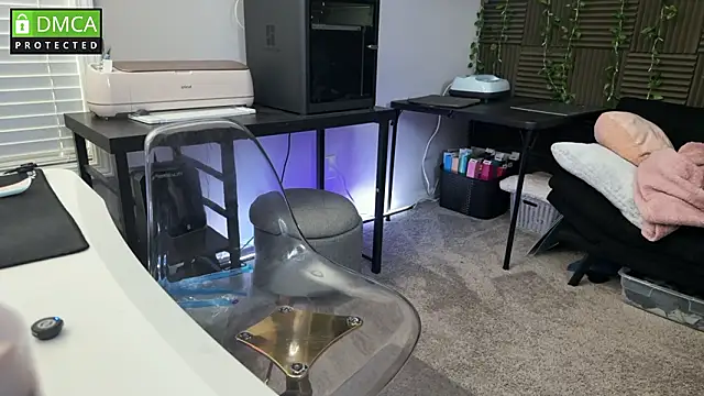 Cosmic Rose online show from 03-02-26, 02:02