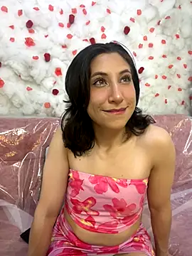 Snapshot of SkarletJhonson_ chatting on 11-05-25, 02:44 SkarletJhonson online show from 11-05-25, 02:44