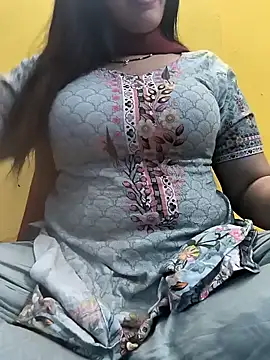 lovely zara online show from 12-19-24, 10:13