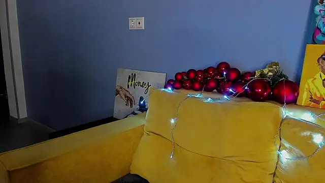 Snapshot of Patricia_Cox chatting on 12-21-24, 04:09 Patricia Cox online show from 12-21-24, 04:09