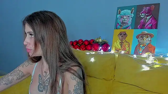 Snapshot of Patricia_Cox chatting on 12-23-24, 09:51 Patricia Cox online show from 12-23-24, 09:51