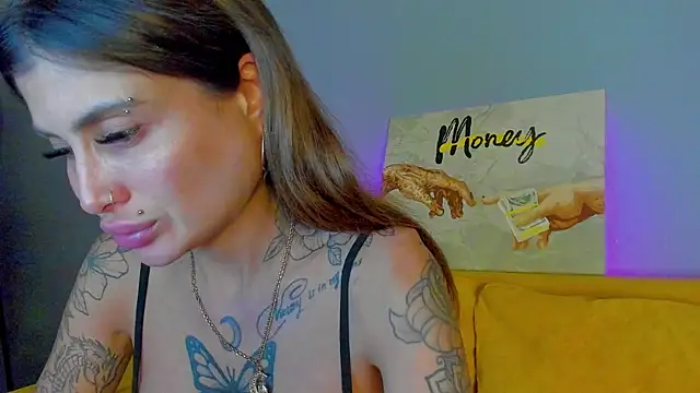 Snapshot of Patricia_Cox chatting on 10-06-25, 08:28 Patricia Cox online show from 10-06-25, 08:28