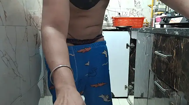 bhabhisexxy 880 online show from 02-14-25, 01:45