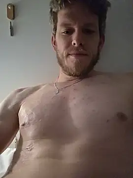 Snapshot of Love_Bert chatting on 07-06-26, 10:01 Love Bert online show from 07-06-26, 10:01