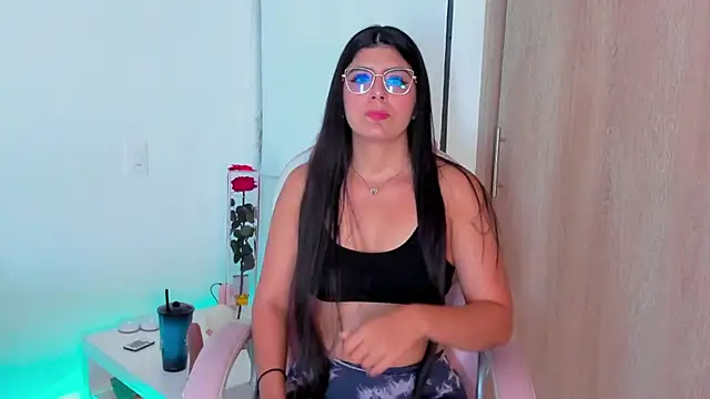 Snapshot of AnastaciaBlake chatting on 10-08-25, 03:04 AnastaciaBlake online show from 10-08-25, 03:04