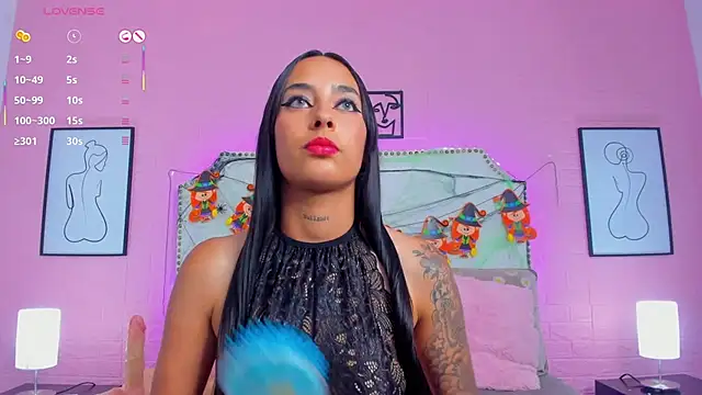 charlotte kisss online show from 10-23-25, 07:23