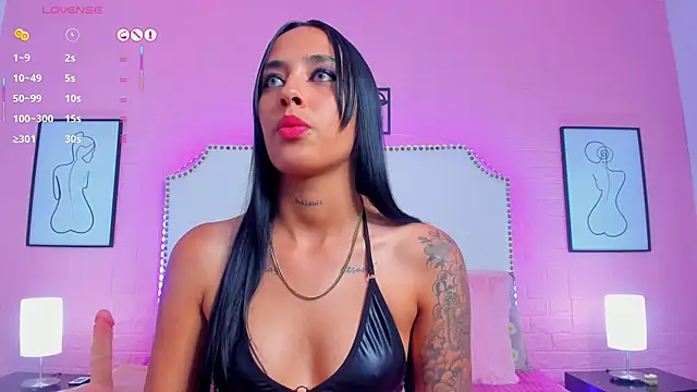 charlotte kisss online show from 11-05-25, 07:47