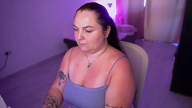 ameliaminkx online show from 06-09-26, 04:07