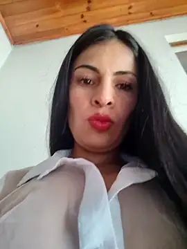 Astrid-- online show from 10-21-25, 08:09