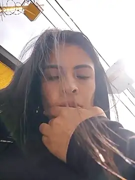 Astrid-- online show from 06-12-26, 03:00