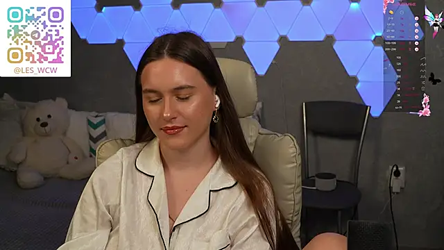 Snapshot of HarleyDeess chatting on 01-11-26, 08:58 HarleyDeess online show from 01-11-26, 08:58