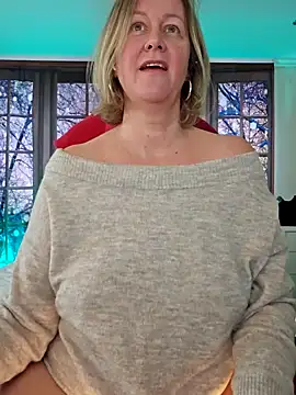 Snapshot of MarleneBloem chatting on 01-26-25, 01:47 MarleneBloem online show from 01-26-25, 01:47