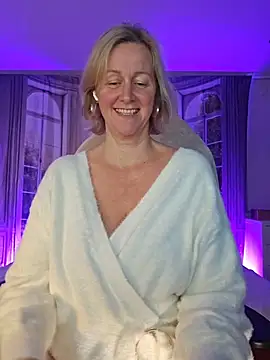 Snapshot of MarleneBloem chatting on 11-07-25, 03:23 MarleneBloem online show from 11-07-25, 03:23