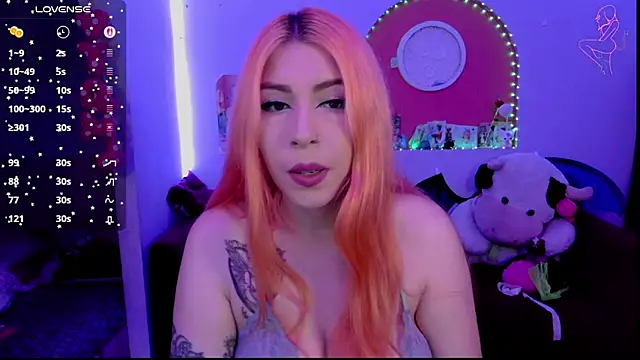 ValentinaMiller  online show from 11-19-25, 03:45