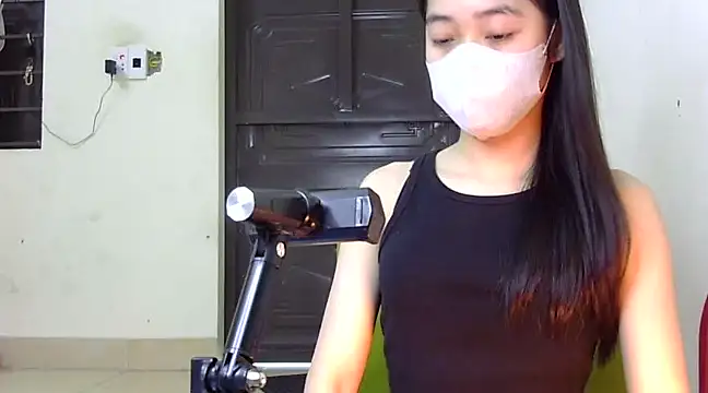 DA-EUN online show from 02-27-25, 03:14