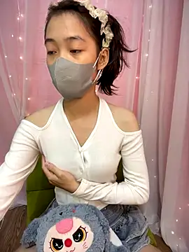 DA-EUN online show from 09-21-25, 07:32