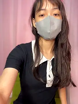 DA-EUN online show from 10-16-25, 02:23