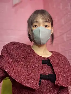 DA-EUN online show from 10-23-25, 03:28