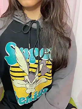 DA-EUN online show from 10-31-25, 04:13