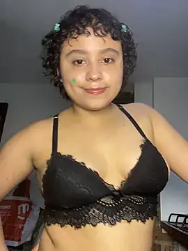 lou cute online show from 05-12-26, 02:41