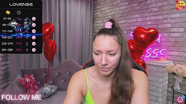 SarahCoksss online show from 02-12-25, 03:07