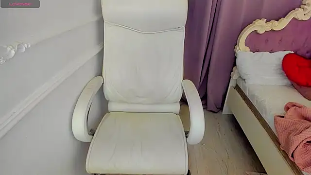 Lily Marlin online show from 05-22-26, 06:20