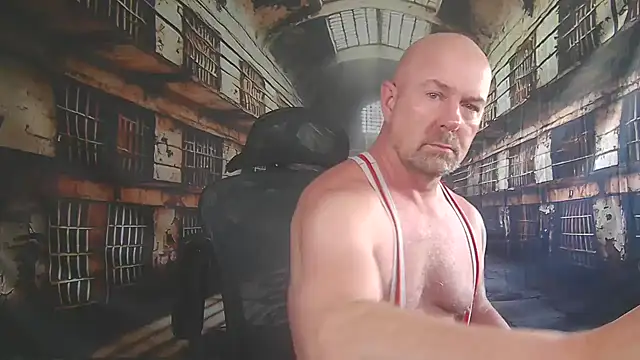 ManlyPrisonGuy online show from 05-07-26, 02:11