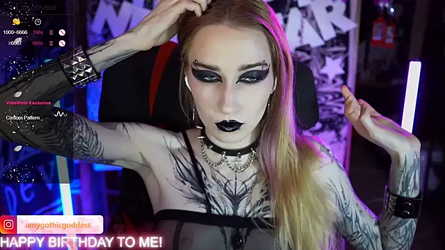Snapshot of amywhitenessxx chatting on 12-30-24, 01:03 amywhitenessxx online show from 12-30-24, 01:03