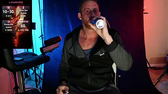 Snapshot of FiftyShadez chatting on 01-12-25, 04:21 FiftyShadez online show from 01-12-25, 04:21