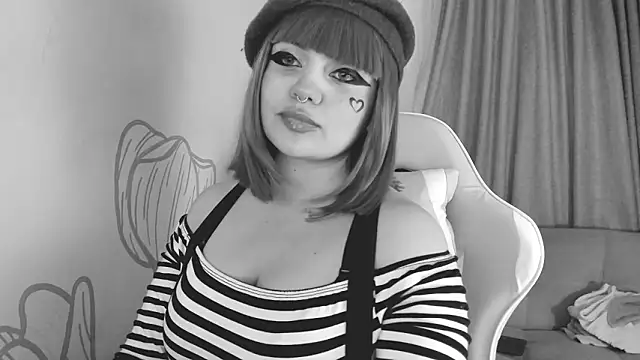 Snapshot of VelmaVibes chatting on 03-13-26, 07:26 VelmaVibes online show from 03-13-26, 07:26