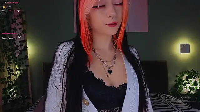 TristaRoht online show from 01-23-25, 03:11